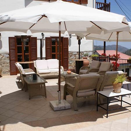 Atratsa Mountain Suites กาโลปานาโยติส ภายนอก รูปภาพ
